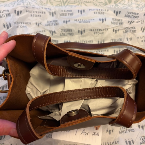 Portland Leather classic size Lola in Chocolate Brown - Picture 3 of 4